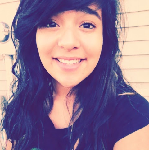 Myra Rodriguez Photo 35