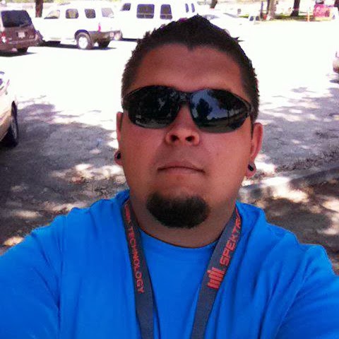 Tony Mendoza Photo 11