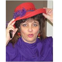 Julie Weems Photo 12