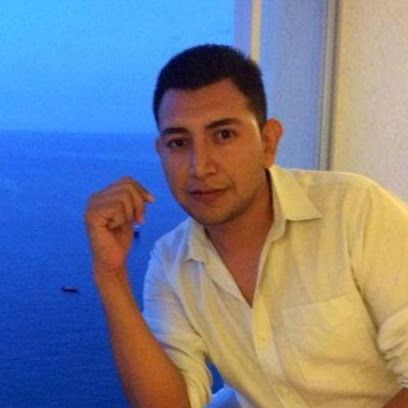 Cesar Contreras Photo 16