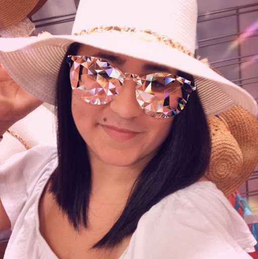 Jennifer Vega Photo 7