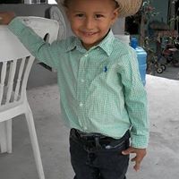 Gilberto Salinas Photo 23
