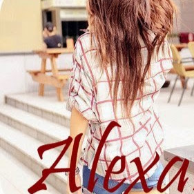 Alexandra Acosta Photo 18
