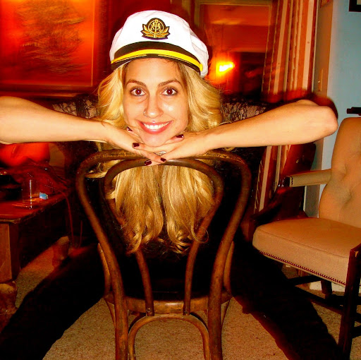 Christy Hunter Photo 30