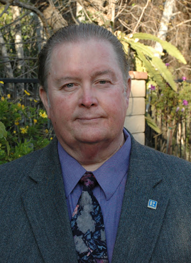 Paul Lindsay Photo 24