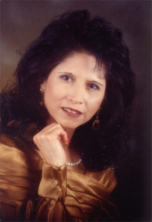 Carmen Martinez Photo 38