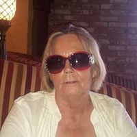 Catherine Warren Photo 12