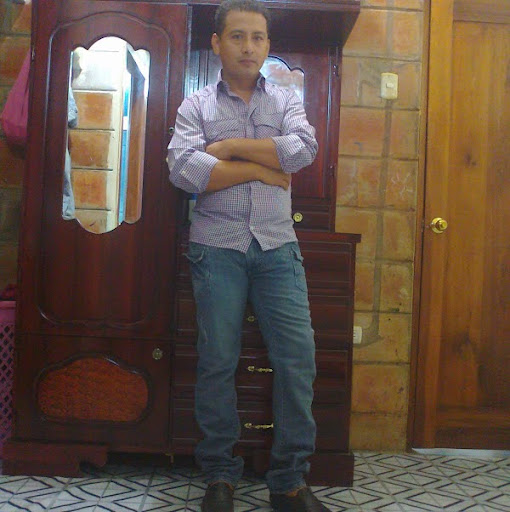 Edgar Naranjo Photo 24