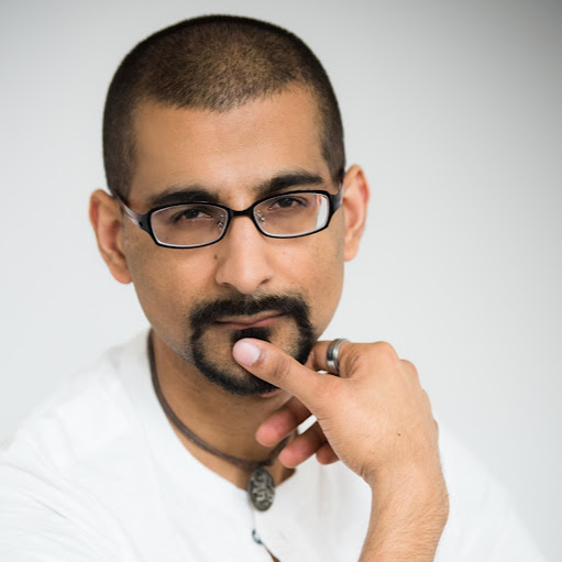 Neil Mehta Photo 23