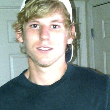 Tyler Booth Photo 8