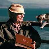 Linus Pauling Photo 9