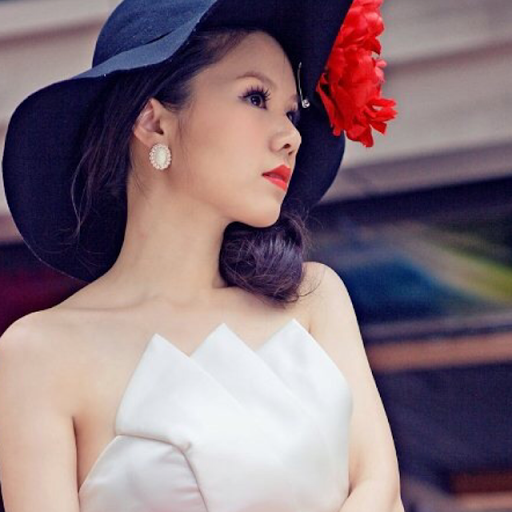 Yan Chen Photo 21