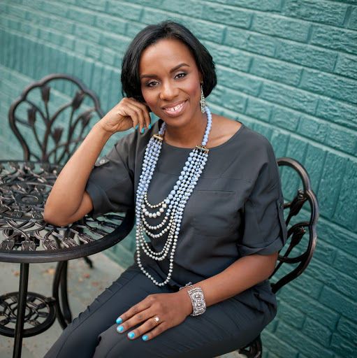 Michelle Mckinney Photo 8