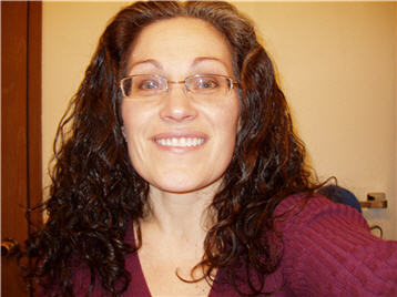 Amy Roberts Photo 52