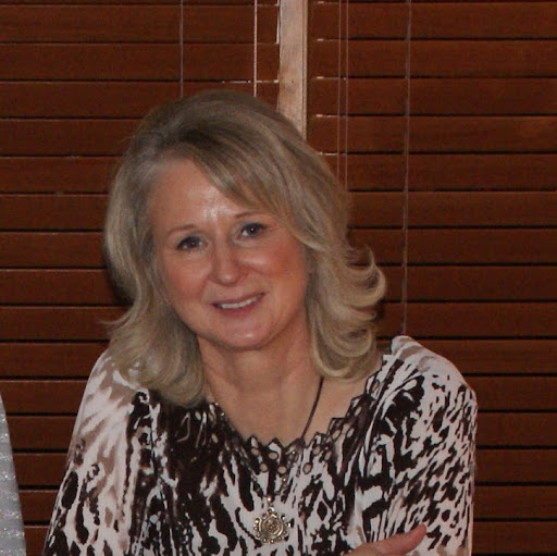 Sandra Carlson Photo 38