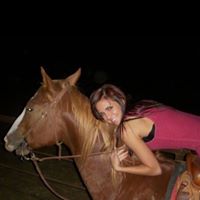Carla Brewer Photo 27
