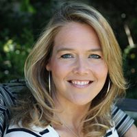 Elisabeth Reed Photo 12