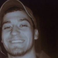 Derek Ruiz Photo 31