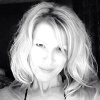 Lisa Berg Photo 22