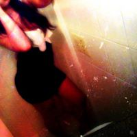 Adela Santos Photo 16