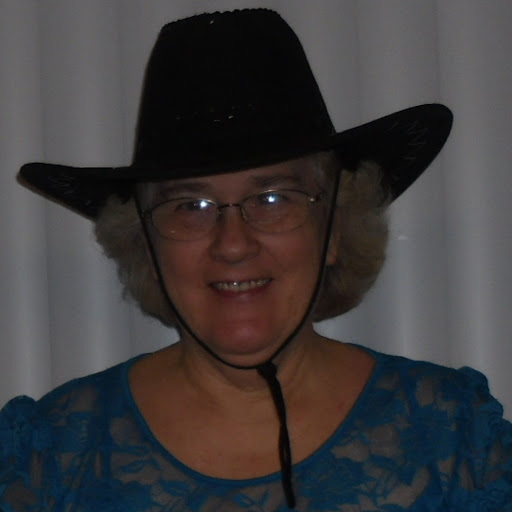 Carolyn Walters Photo 23