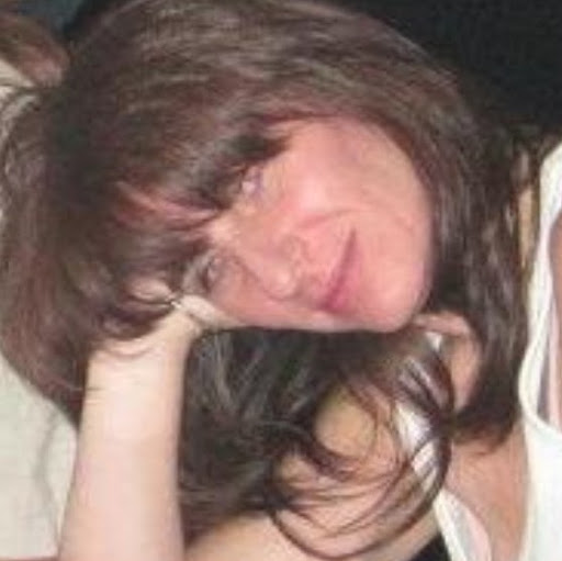 Jean West Photo 16