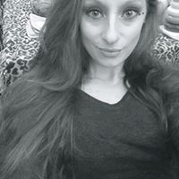 Courtney Miller Photo 17
