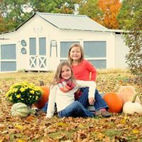 Melissa Gooch Photo 19