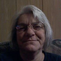 Elizabeth Henry Photo 42