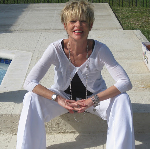 Kathleen Graham Photo 26