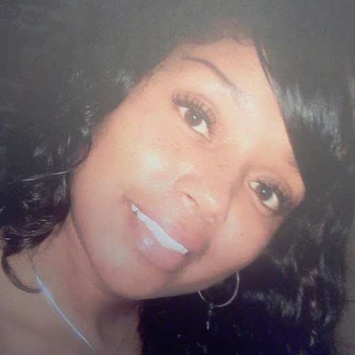 Candace Harrison Photo 6