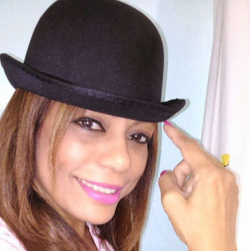 Ana Pichardo Photo 13
