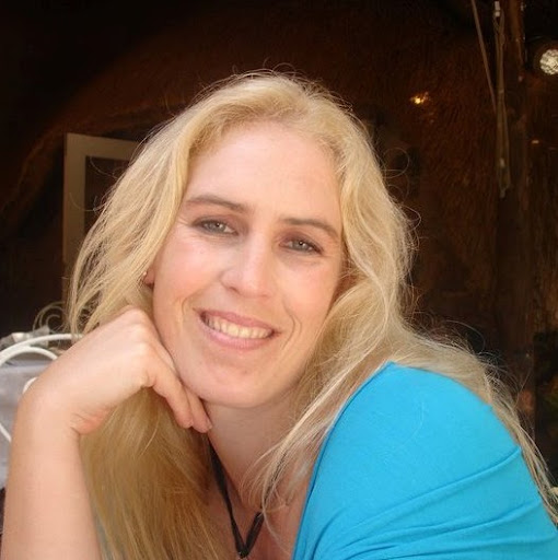 Michelle Hutchinson Photo 38