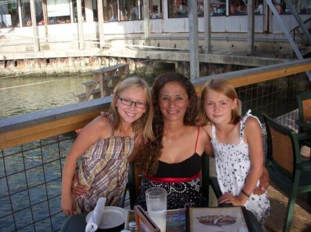 Gina Rowe Photo 25