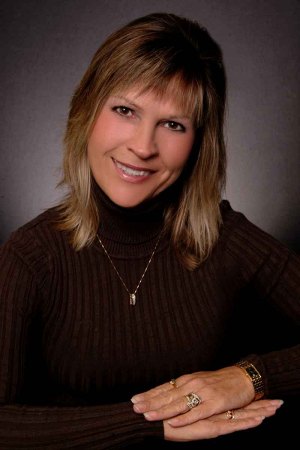 Denise Wallace Photo 20