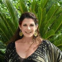 Andrea Shaw Photo 15