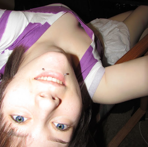 Courtney Willis Photo 14
