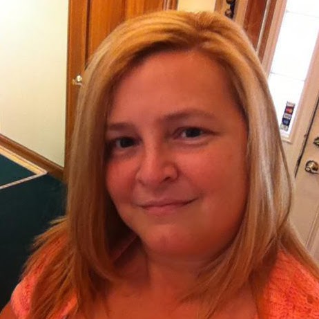 Kimberly White Photo 23