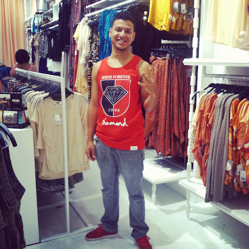 Ronny Martinez Photo 17