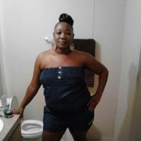 Christine Strong Photo 25