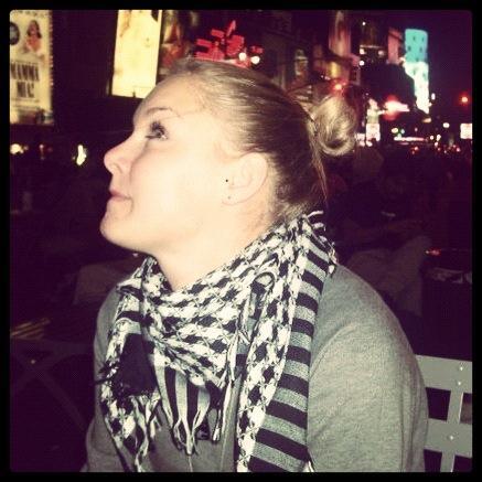 Ann Hacker Photo 9