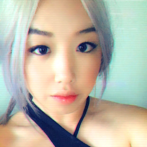Connie Cho Photo 33