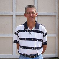 Dennis Nichols Photo 44