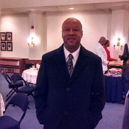 Raymond Newton Photo 40
