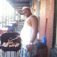 Raymond Dennis Photo 30