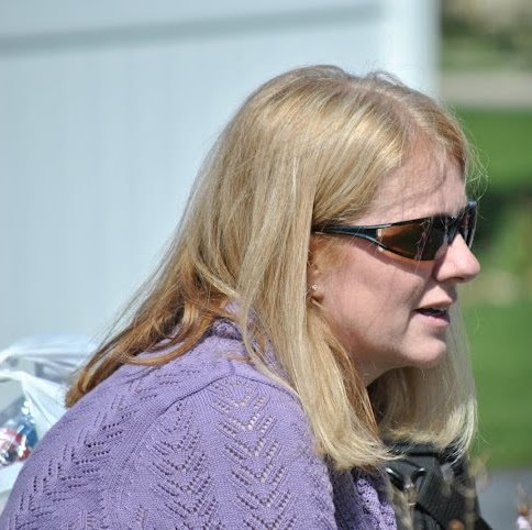 Lori Riddle Photo 34