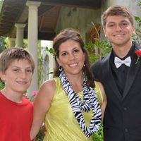 Vicky Newman Photo 22
