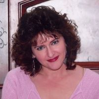 Alicia Simon Photo 14