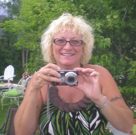 Debra Quinn Photo 35