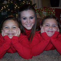 Kristina Howell Photo 30